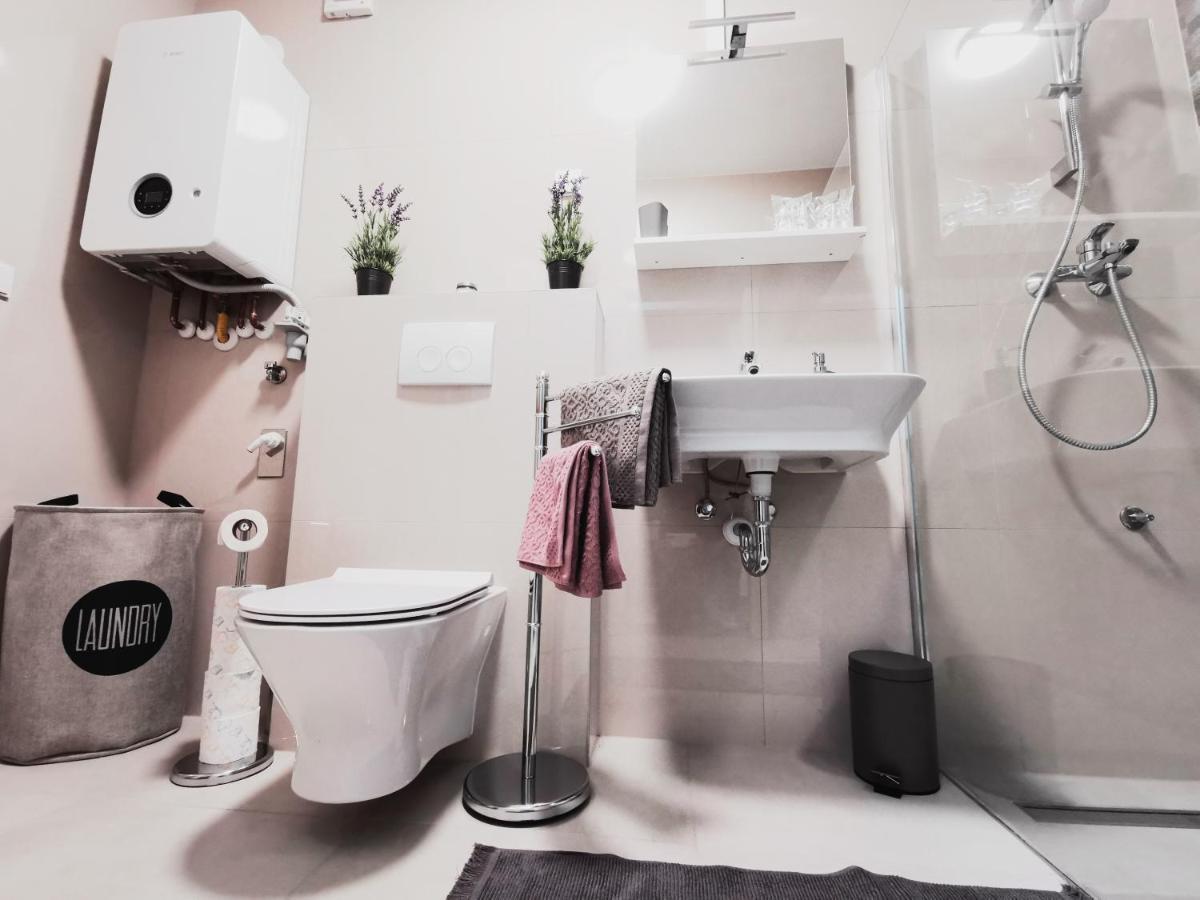Apartman Angel Όσιγιεκ Εξωτερικό φωτογραφία