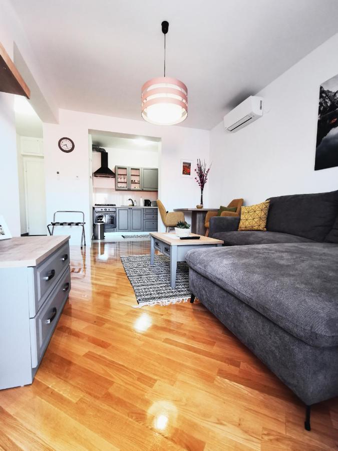 Apartman Angel Όσιγιεκ Εξωτερικό φωτογραφία